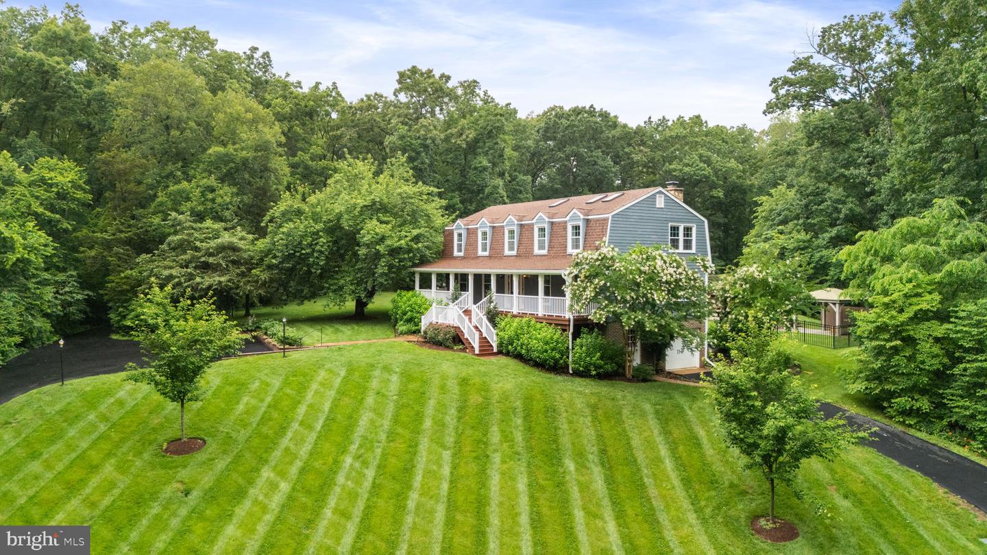 13134 CARRIAGE FORD RD, NOKESVILLE, Virginia 20181, 4 Bedrooms Bedrooms, ,3 BathroomsBathrooms,Residential,For sale,13134 CARRIAGE FORD RD,VAPW2096208 MLS # VAPW2096208