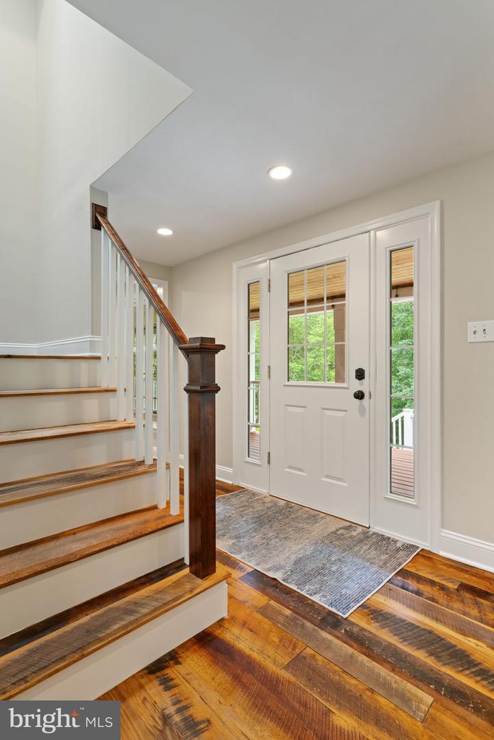 13134 CARRIAGE FORD RD, NOKESVILLE, Virginia 20181, 4 Bedrooms Bedrooms, ,3 BathroomsBathrooms,Residential,For sale,13134 CARRIAGE FORD RD,VAPW2096208 MLS # VAPW2096208