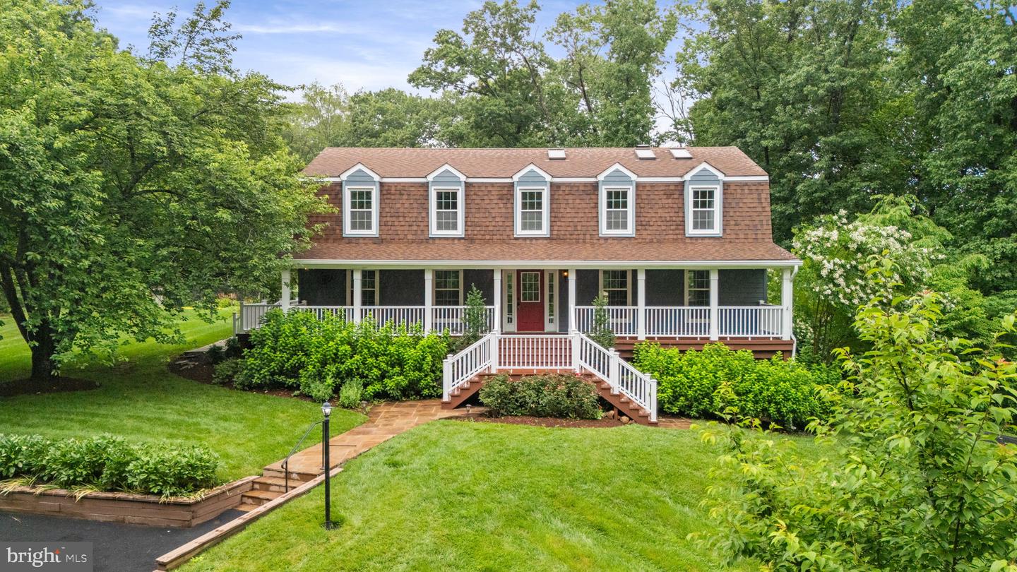 13134 CARRIAGE FORD RD, NOKESVILLE, Virginia 20181, 4 Bedrooms Bedrooms, ,3 BathroomsBathrooms,Residential,For sale,13134 CARRIAGE FORD RD,VAPW2096208 MLS # VAPW2096208