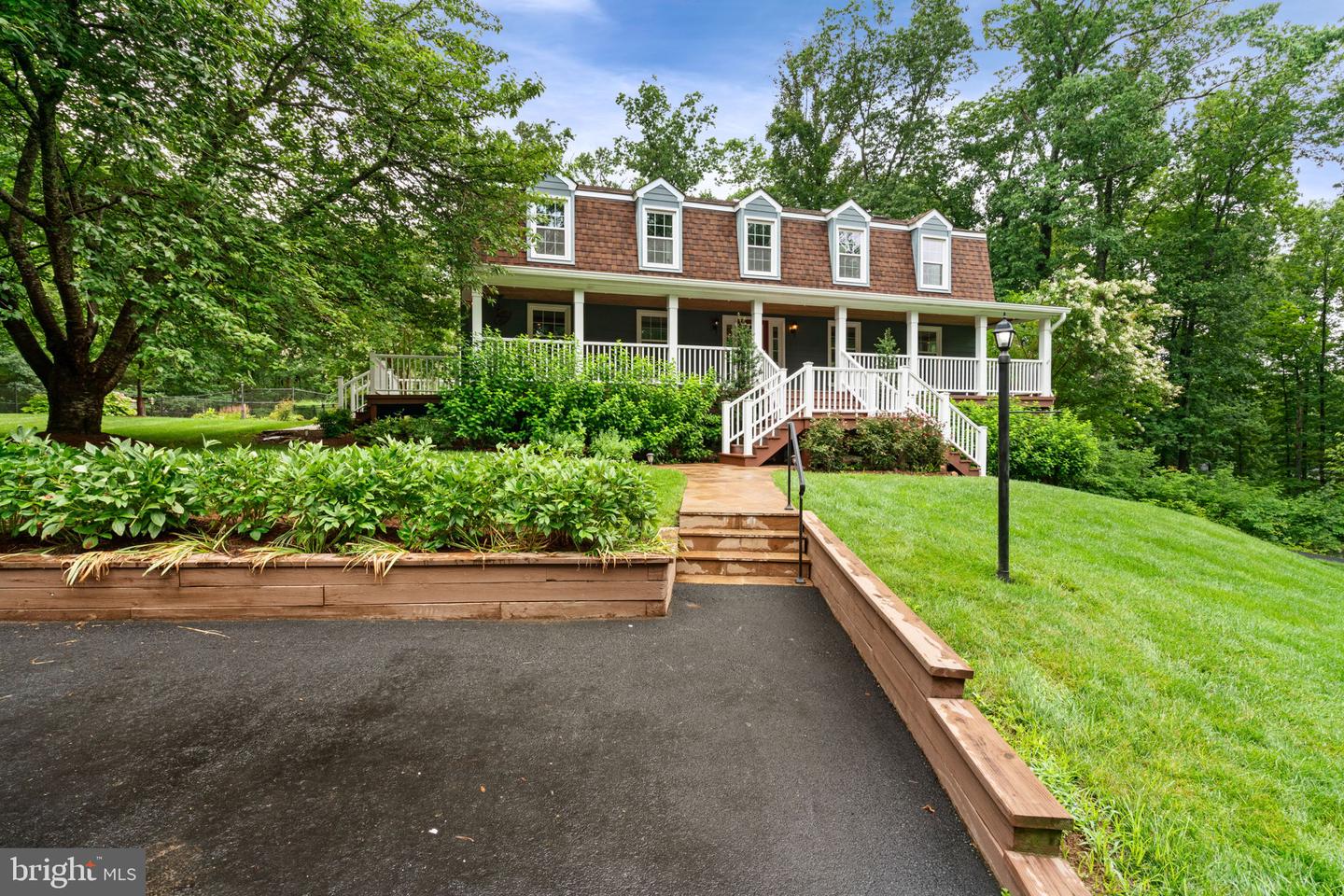 13134 CARRIAGE FORD RD, NOKESVILLE, Virginia 20181, 4 Bedrooms Bedrooms, ,3 BathroomsBathrooms,Residential,For sale,13134 CARRIAGE FORD RD,VAPW2096208 MLS # VAPW2096208
