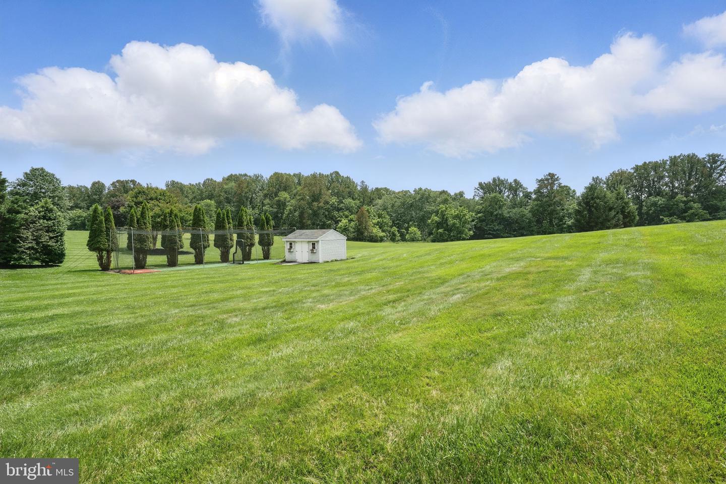 40755 LENAH RUN CIR, ALDIE, Virginia 20105, 7 Bedrooms Bedrooms, ,4 BathroomsBathrooms,Residential,For sale,40755 LENAH RUN CIR,VALO2098702 MLS # VALO2098702