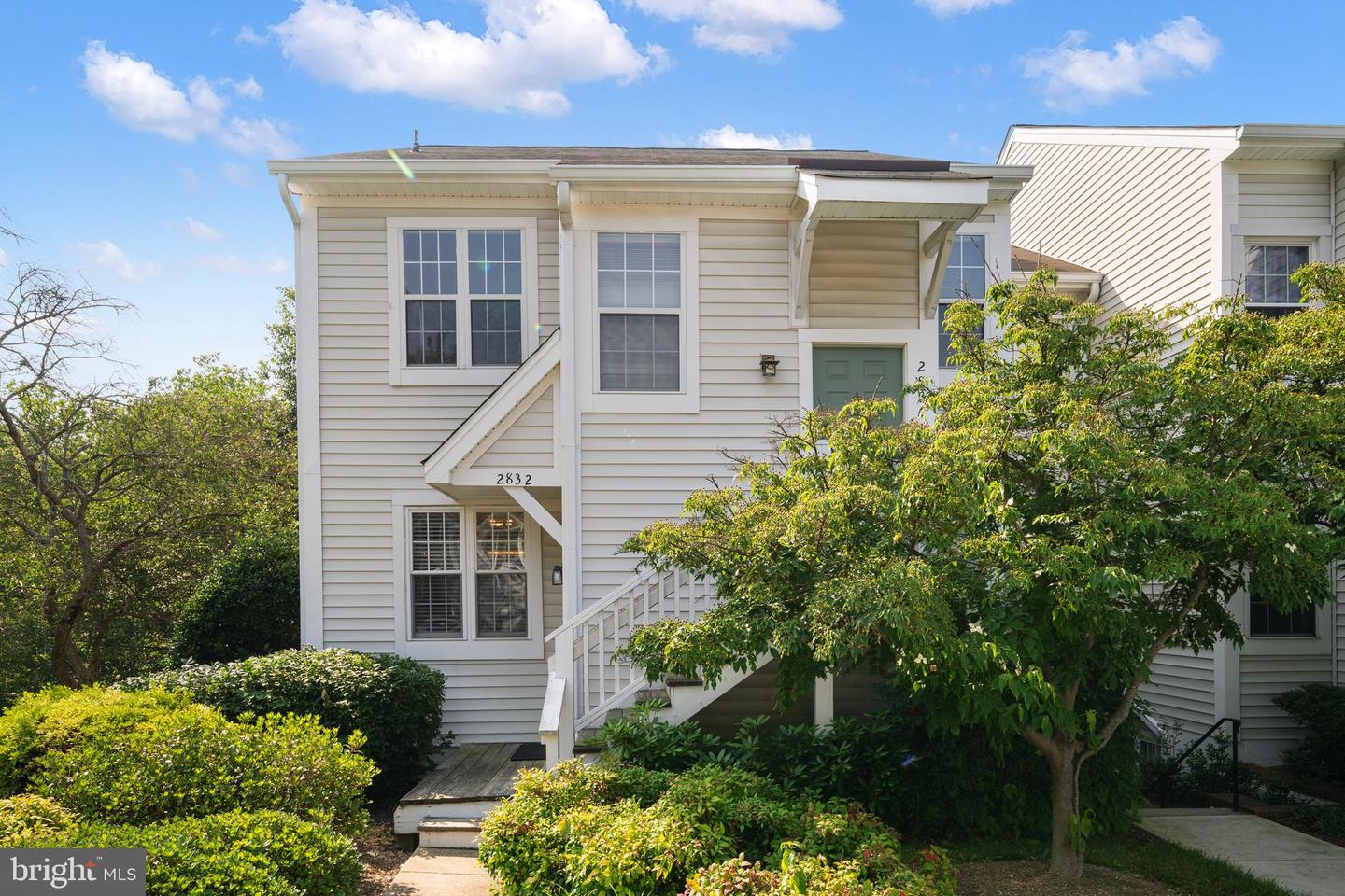 2832 YARLING CT #2832, FALLS CHURCH, Virginia 22042, 2 Bedrooms Bedrooms, ,2 BathroomsBathrooms,Residential,For sale,2832 YARLING CT #2832,VAFX2246054 MLS # VAFX2246054