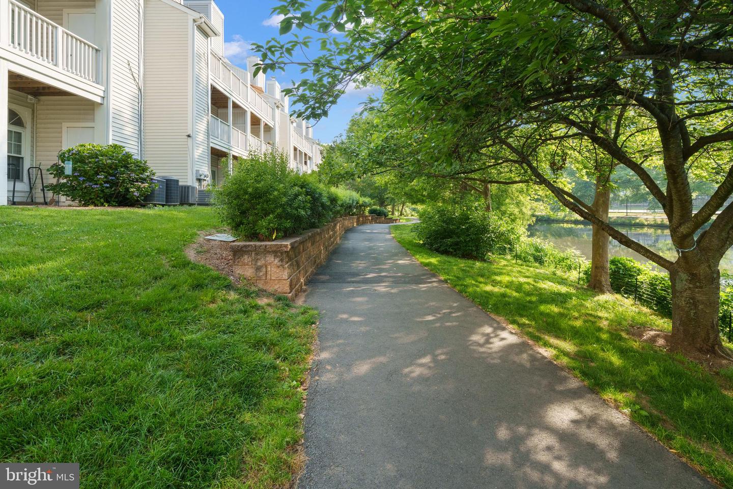 2832 YARLING CT #2832, FALLS CHURCH, Virginia 22042, 2 Bedrooms Bedrooms, ,2 BathroomsBathrooms,Residential,For sale,2832 YARLING CT #2832,VAFX2246054 MLS # VAFX2246054