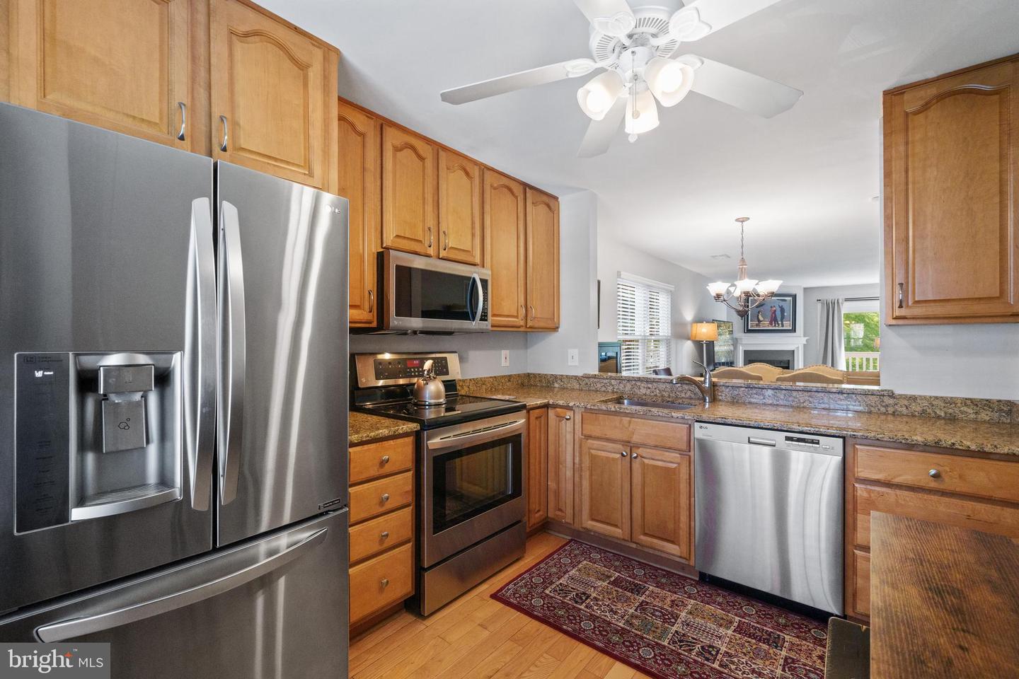 2832 YARLING CT #2832, FALLS CHURCH, Virginia 22042, 2 Bedrooms Bedrooms, ,2 BathroomsBathrooms,Residential,For sale,2832 YARLING CT #2832,VAFX2246054 MLS # VAFX2246054