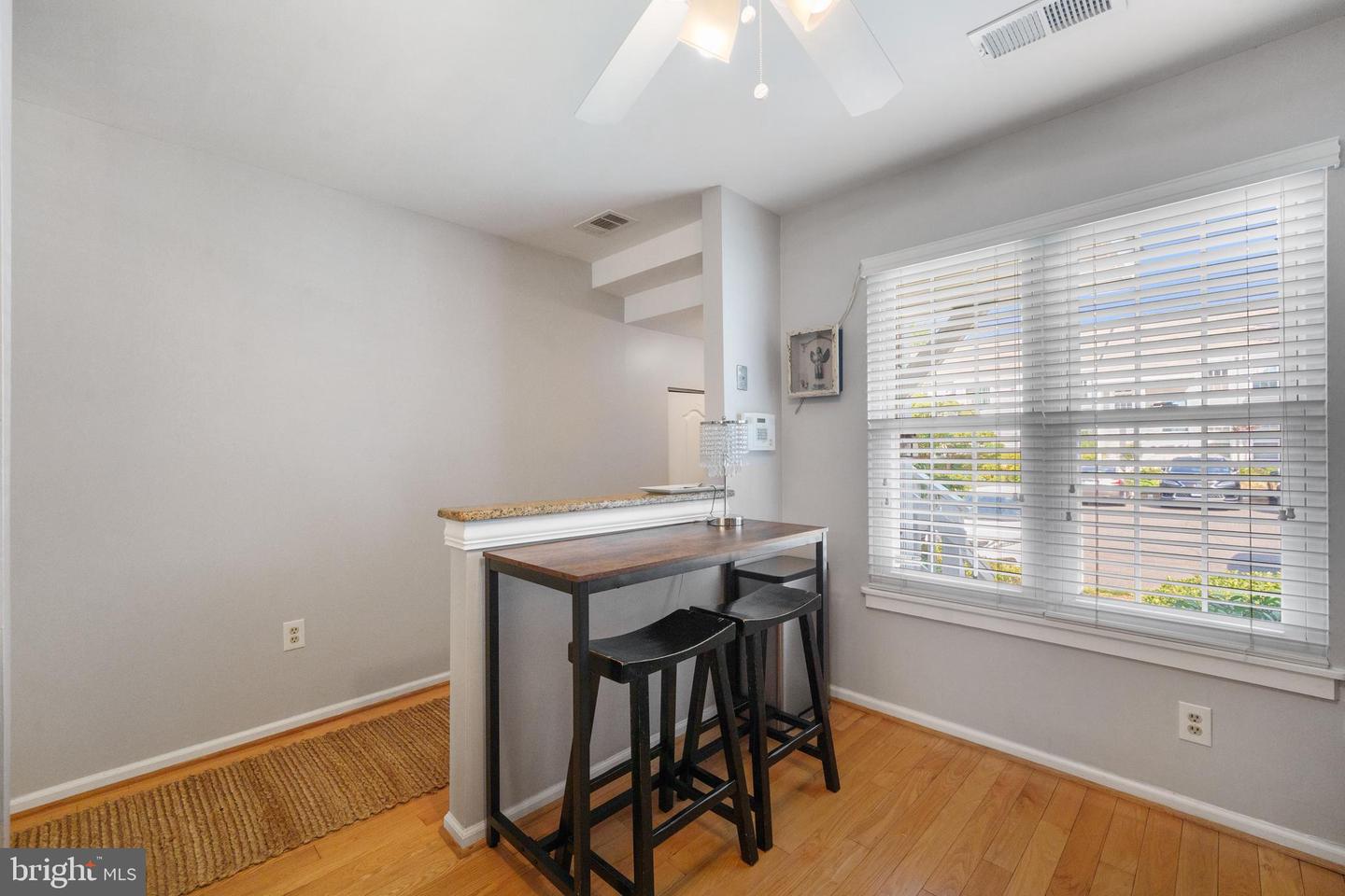 2832 YARLING CT #2832, FALLS CHURCH, Virginia 22042, 2 Bedrooms Bedrooms, ,2 BathroomsBathrooms,Residential,For sale,2832 YARLING CT #2832,VAFX2246054 MLS # VAFX2246054