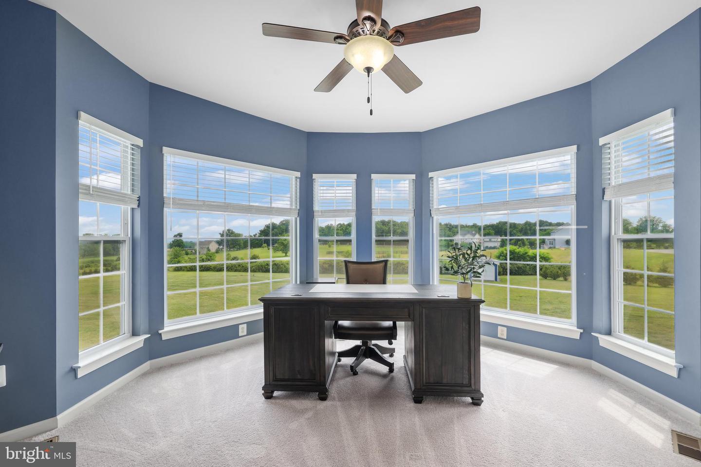 42719 PRAIRIE MERLIN CT, LEESBURG, Virginia 20176, 4 Bedrooms Bedrooms, ,4 BathroomsBathrooms,Residential,For sale,42719 PRAIRIE MERLIN CT,VALO2098730 MLS # VALO2098730