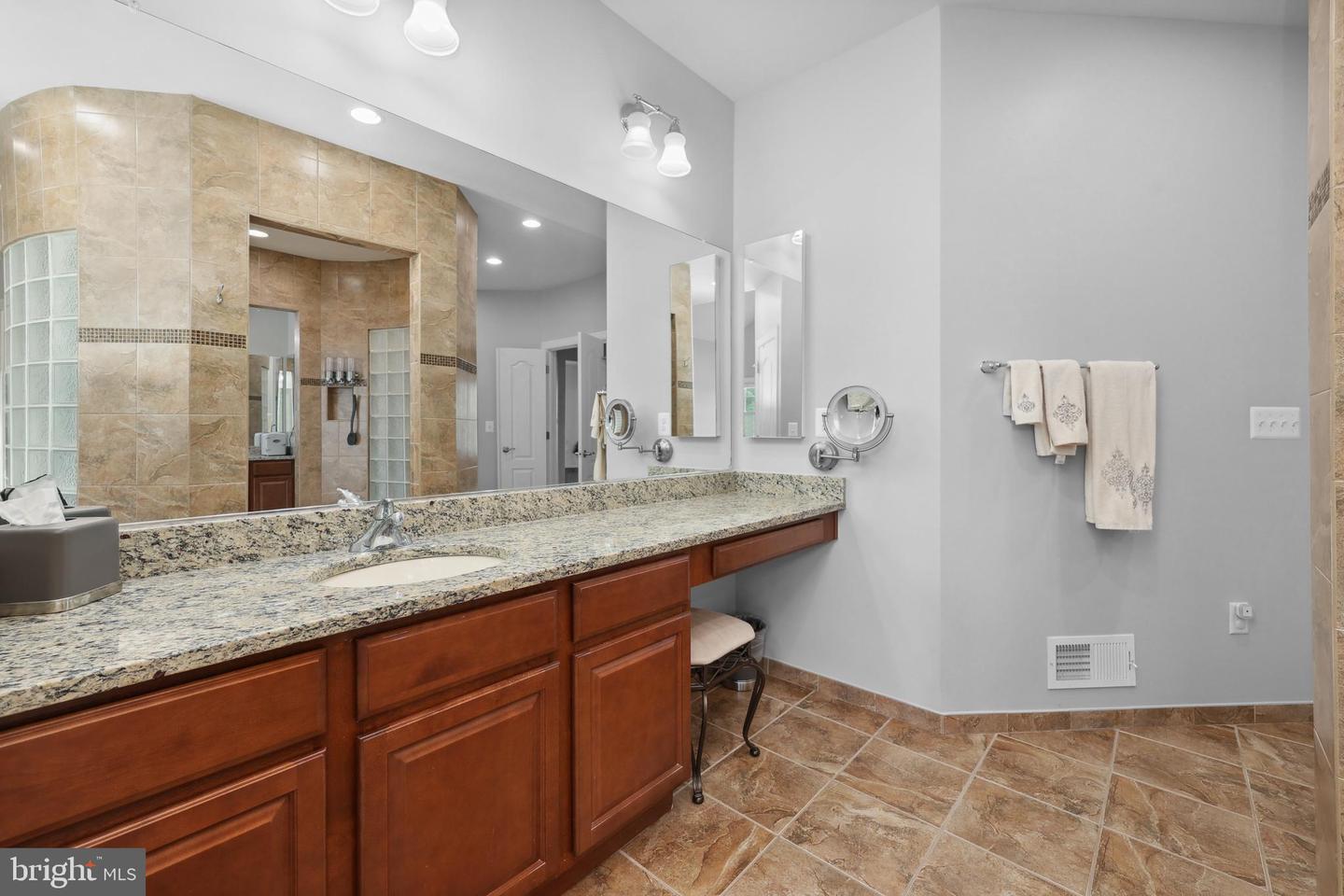 42719 PRAIRIE MERLIN CT, LEESBURG, Virginia 20176, 4 Bedrooms Bedrooms, ,4 BathroomsBathrooms,Residential,For sale,42719 PRAIRIE MERLIN CT,VALO2098730 MLS # VALO2098730