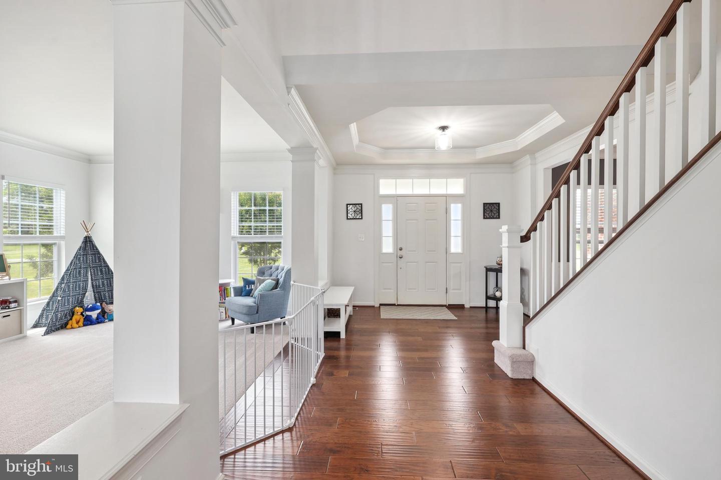 42719 PRAIRIE MERLIN CT, LEESBURG, Virginia 20176, 4 Bedrooms Bedrooms, ,4 BathroomsBathrooms,Residential,For sale,42719 PRAIRIE MERLIN CT,VALO2098730 MLS # VALO2098730
