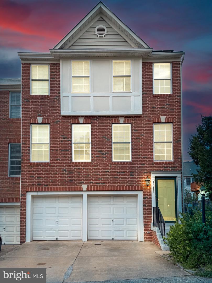 9016 BREWER CREEK PL, MANASSAS, Virginia 20109, 4 Bedrooms Bedrooms, ,3 BathroomsBathrooms,Residential,For sale,9016 BREWER CREEK PL,VAPW2096340 MLS # VAPW2096340