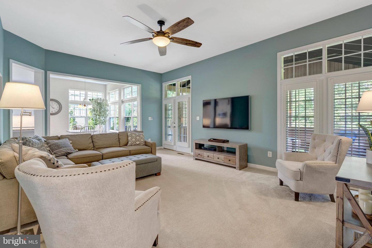 8213 BEARHURST DR, GAINESVILLE, Virginia 20155, 5 Bedrooms Bedrooms, ,4 BathroomsBathrooms,Residential,For sale,8213 BEARHURST DR,VAPW2096352 MLS # VAPW2096352