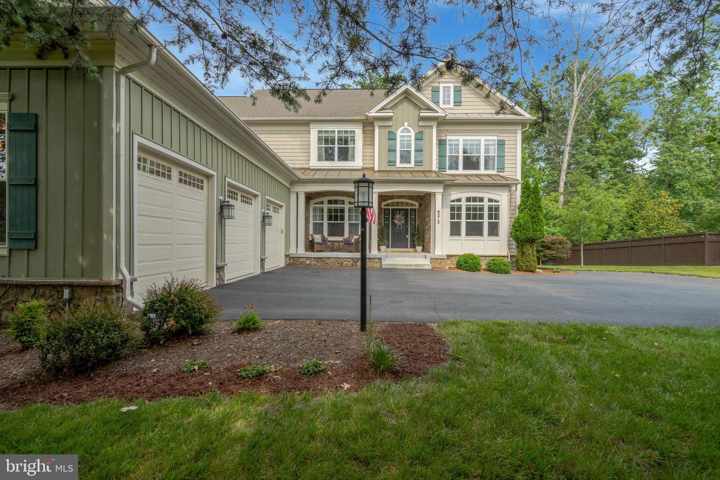 8213 BEARHURST DR, GAINESVILLE, Virginia 20155, 5 Bedrooms Bedrooms, ,4 BathroomsBathrooms,Residential,For sale,8213 BEARHURST DR,VAPW2096352 MLS # VAPW2096352
