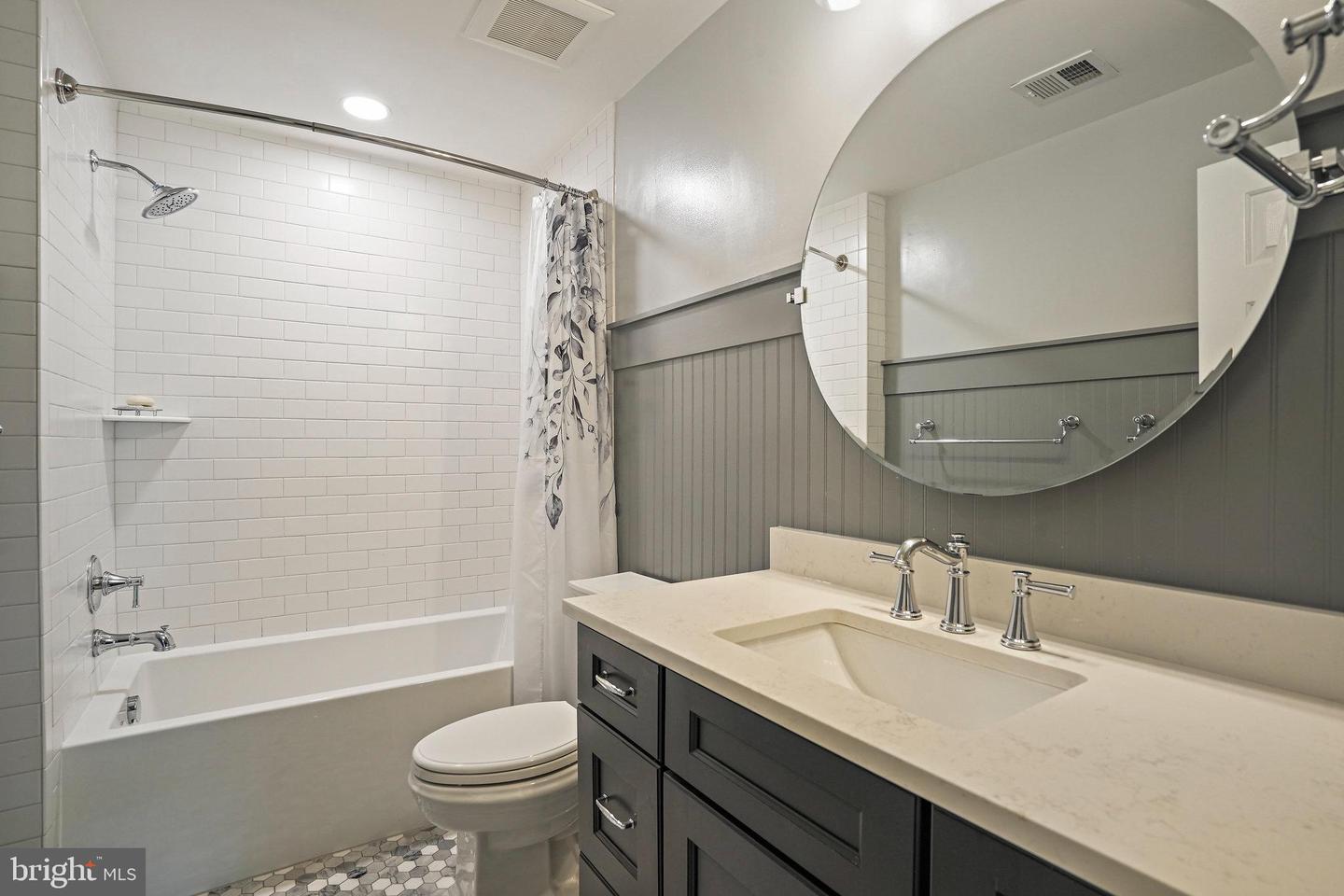 8821 GATESHEAD RD, ALEXANDRIA, Virginia 22309, 5 Bedrooms Bedrooms, ,2 BathroomsBathrooms,Residential,For sale,8821 GATESHEAD RD,VAFX2245718 MLS # VAFX2245718