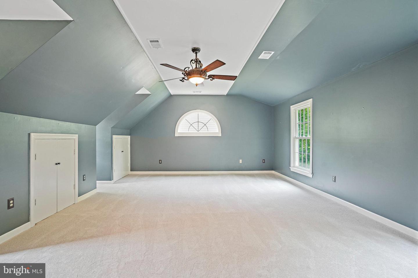 8821 GATESHEAD RD, ALEXANDRIA, Virginia 22309, 5 Bedrooms Bedrooms, ,2 BathroomsBathrooms,Residential,For sale,8821 GATESHEAD RD,VAFX2245718 MLS # VAFX2245718