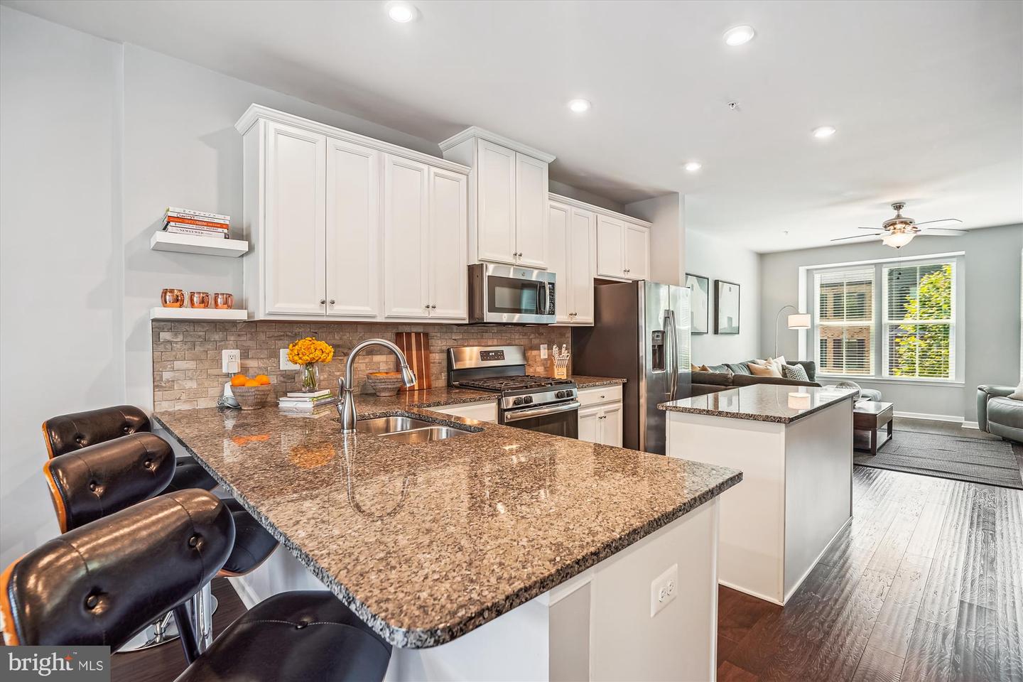 43436 APPLE ORCHARD SQ, ASHBURN, Virginia 20148, 4 Bedrooms Bedrooms, ,4 BathroomsBathrooms,Residential,For sale,43436 APPLE ORCHARD SQ,VALO2098944 MLS # VALO2098944