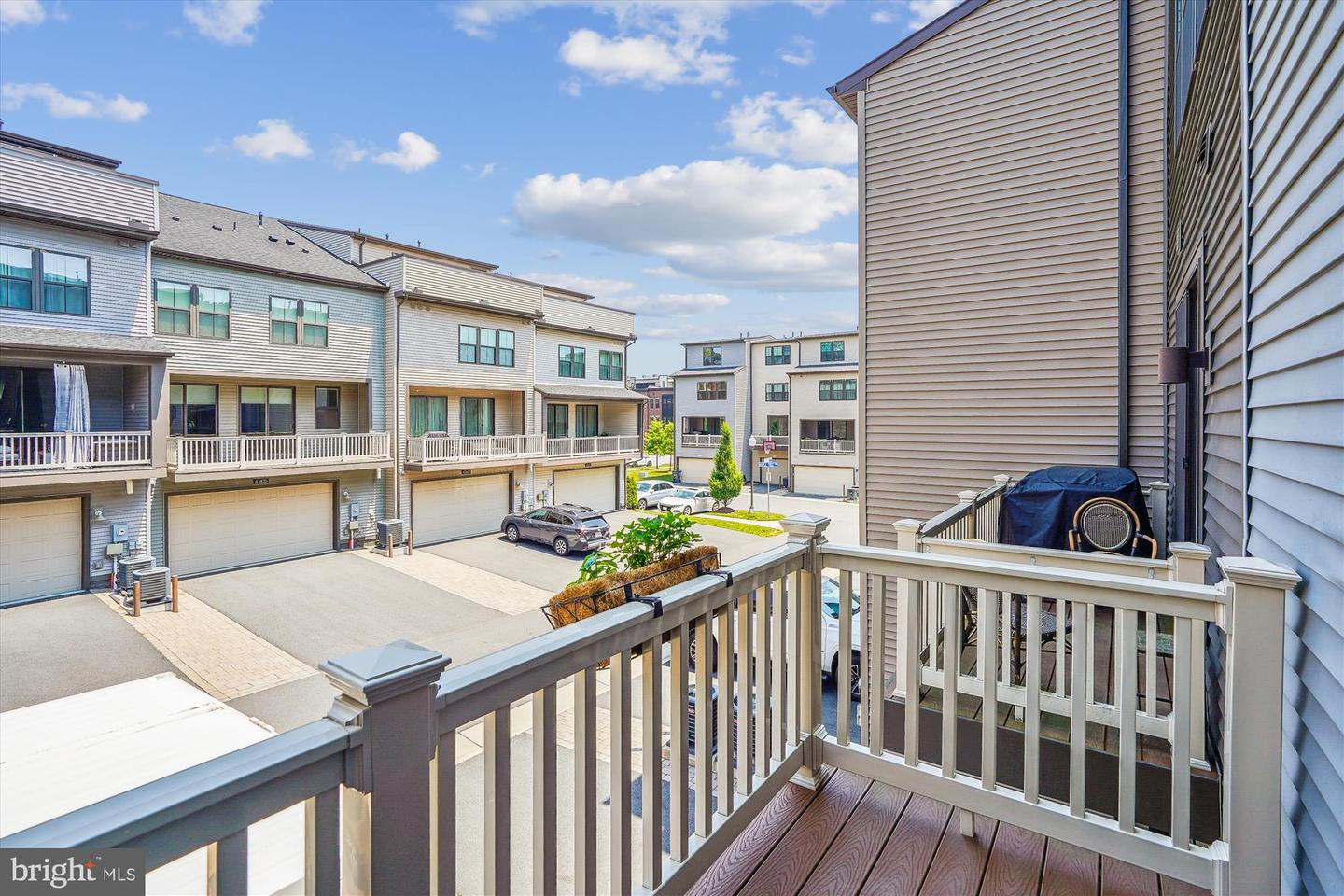 43436 APPLE ORCHARD SQ, ASHBURN, Virginia 20148, 4 Bedrooms Bedrooms, ,4 BathroomsBathrooms,Residential,For sale,43436 APPLE ORCHARD SQ,VALO2098944 MLS # VALO2098944