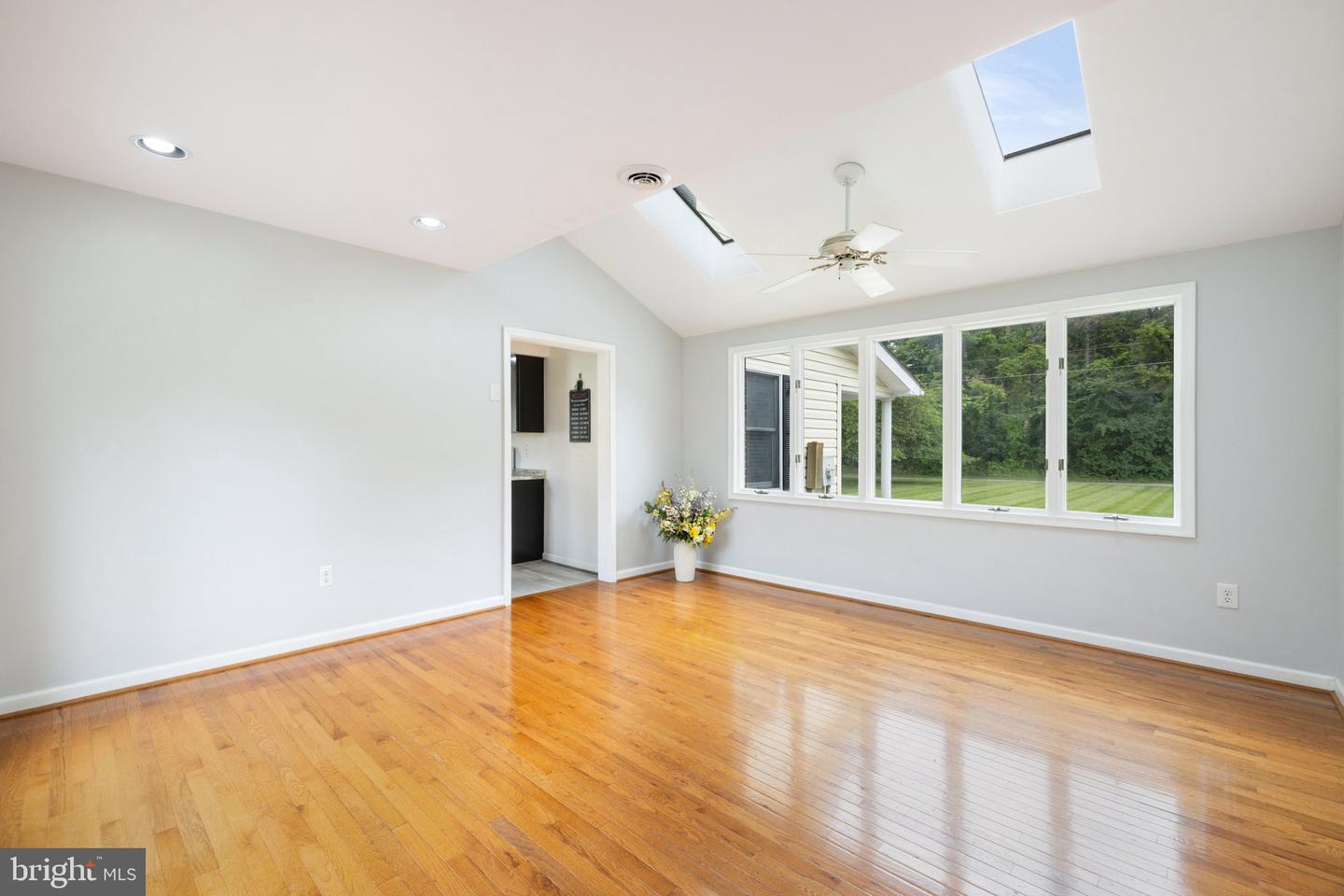 233 KIMBLE RD, BERRYVILLE, Virginia 22611, 4 Bedrooms Bedrooms, ,3 BathroomsBathrooms,Residential,For sale,233 KIMBLE RD,VACL2003826 MLS # VACL2003826