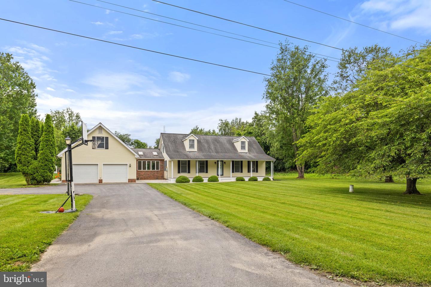 233 KIMBLE RD, BERRYVILLE, Virginia 22611, 4 Bedrooms Bedrooms, ,3 BathroomsBathrooms,Residential,For sale,233 KIMBLE RD,VACL2003826 MLS # VACL2003826