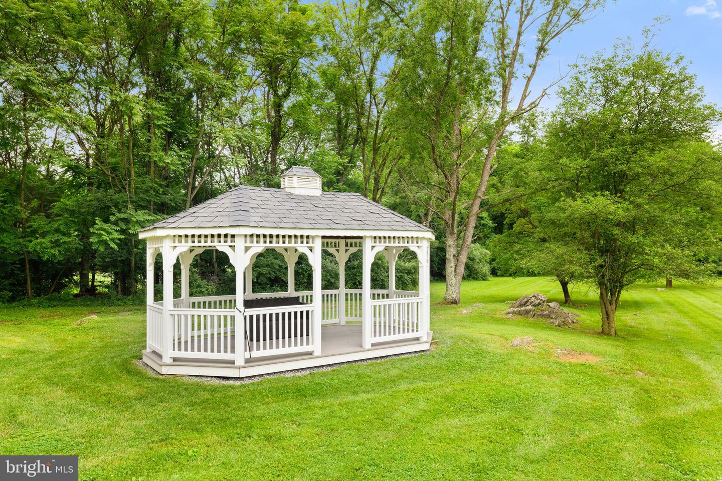 233 KIMBLE RD, BERRYVILLE, Virginia 22611, 4 Bedrooms Bedrooms, ,3 BathroomsBathrooms,Residential,For sale,233 KIMBLE RD,VACL2003826 MLS # VACL2003826
