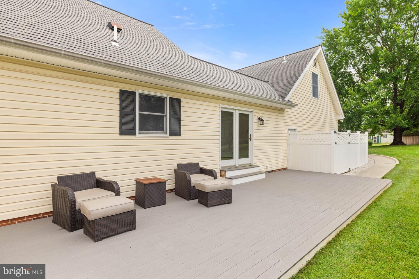 233 KIMBLE RD, BERRYVILLE, Virginia 22611, 4 Bedrooms Bedrooms, ,3 BathroomsBathrooms,Residential,For sale,233 KIMBLE RD,VACL2003826 MLS # VACL2003826