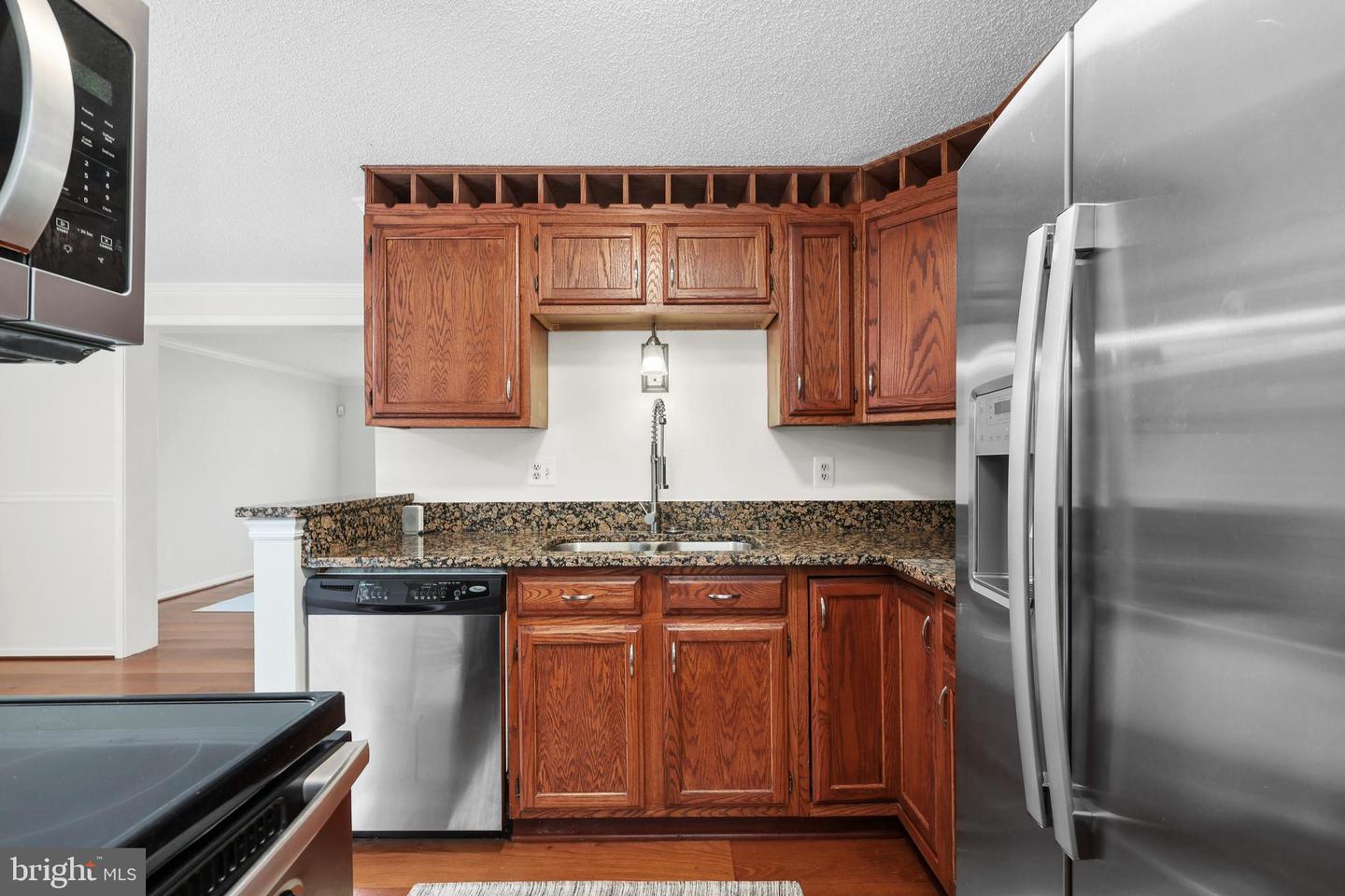 853 OAK LEAF CT, WARRENTON, Virginia 20186, 3 Bedrooms Bedrooms, ,2 BathroomsBathrooms,Residential,For sale,853 OAK LEAF CT,VAFQ2016968 MLS # VAFQ2016968