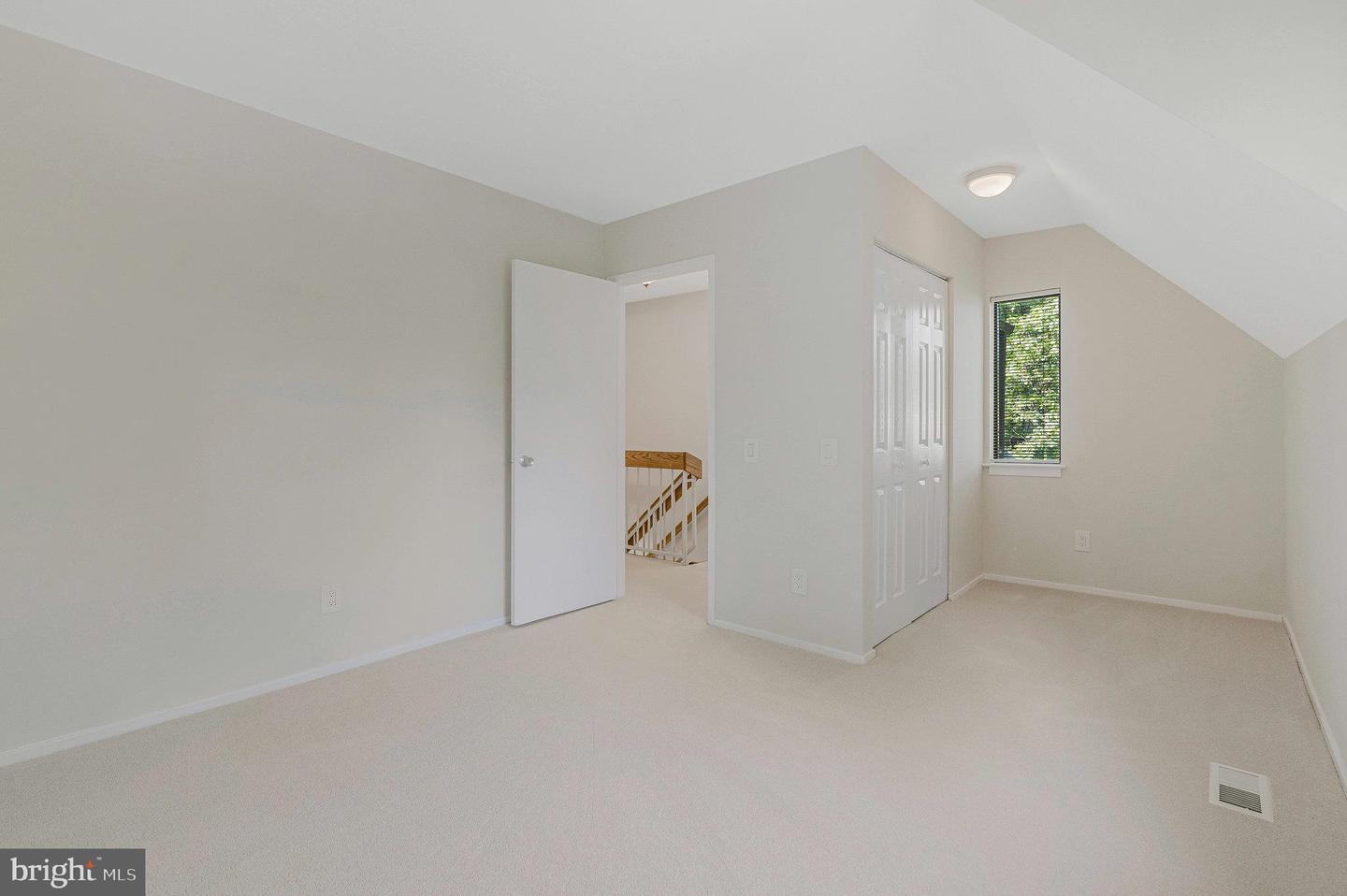1501 SCANDIA CIR, RESTON, Virginia 20190, 3 Bedrooms Bedrooms, ,3 BathroomsBathrooms,Residential,For sale,1501 SCANDIA CIR,VAFX2246314 MLS # VAFX2246314