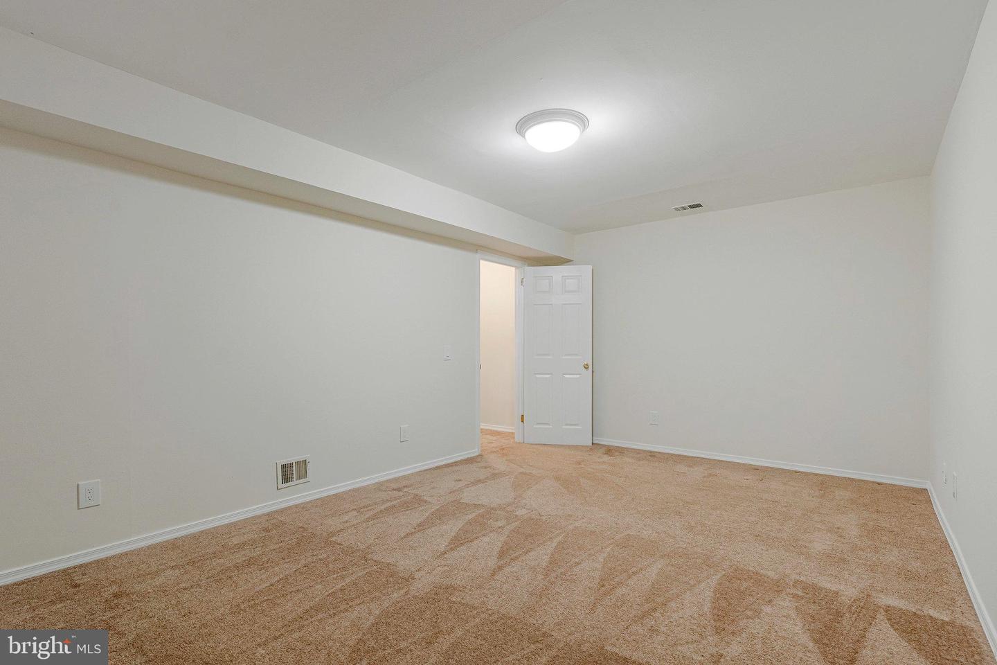 1501 SCANDIA CIR, RESTON, Virginia 20190, 3 Bedrooms Bedrooms, ,3 BathroomsBathrooms,Residential,For sale,1501 SCANDIA CIR,VAFX2246314 MLS # VAFX2246314