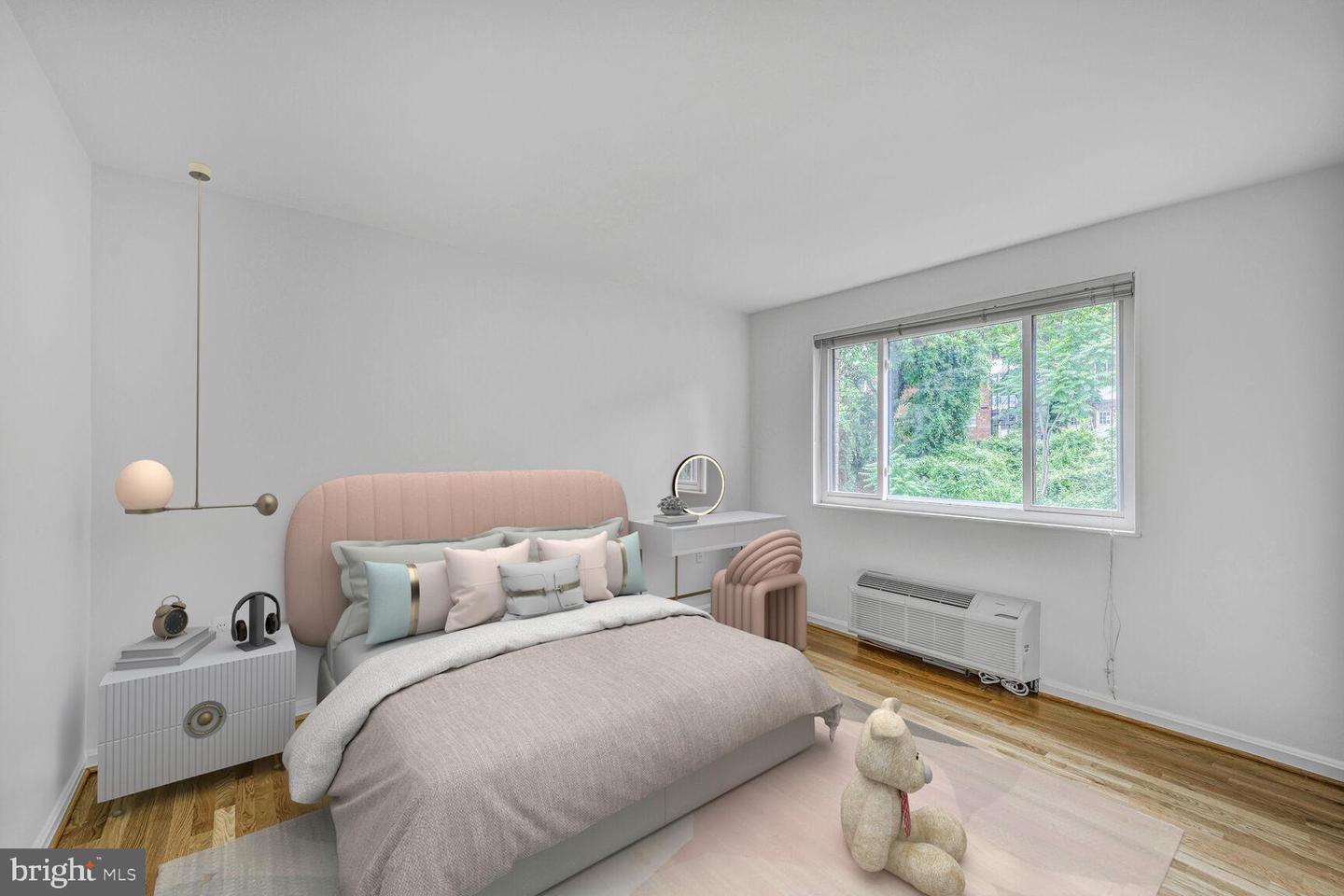 4114 DAVIS PL NW #311, WASHINGTON, District Of Columbia 20007, 2 Bedrooms Bedrooms, ,1 BathroomBathrooms,Residential,For sale,4114 DAVIS PL NW #311,DCDC2204810 MLS # DCDC2204810