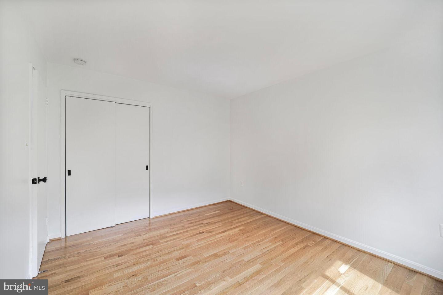 4114 DAVIS PL NW #311, WASHINGTON, District Of Columbia 20007, 2 Bedrooms Bedrooms, ,1 BathroomBathrooms,Residential,For sale,4114 DAVIS PL NW #311,DCDC2204810 MLS # DCDC2204810