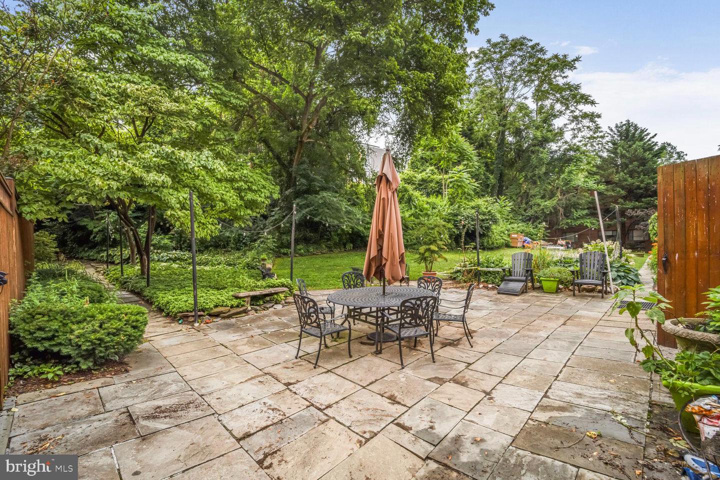 4114 DAVIS PL NW #311, WASHINGTON, District Of Columbia 20007, 2 Bedrooms Bedrooms, ,1 BathroomBathrooms,Residential,For sale,4114 DAVIS PL NW #311,DCDC2204810 MLS # DCDC2204810