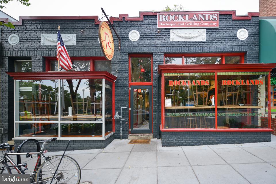 4114 DAVIS PL NW #311, WASHINGTON, District Of Columbia 20007, 2 Bedrooms Bedrooms, ,1 BathroomBathrooms,Residential,For sale,4114 DAVIS PL NW #311,DCDC2204810 MLS # DCDC2204810