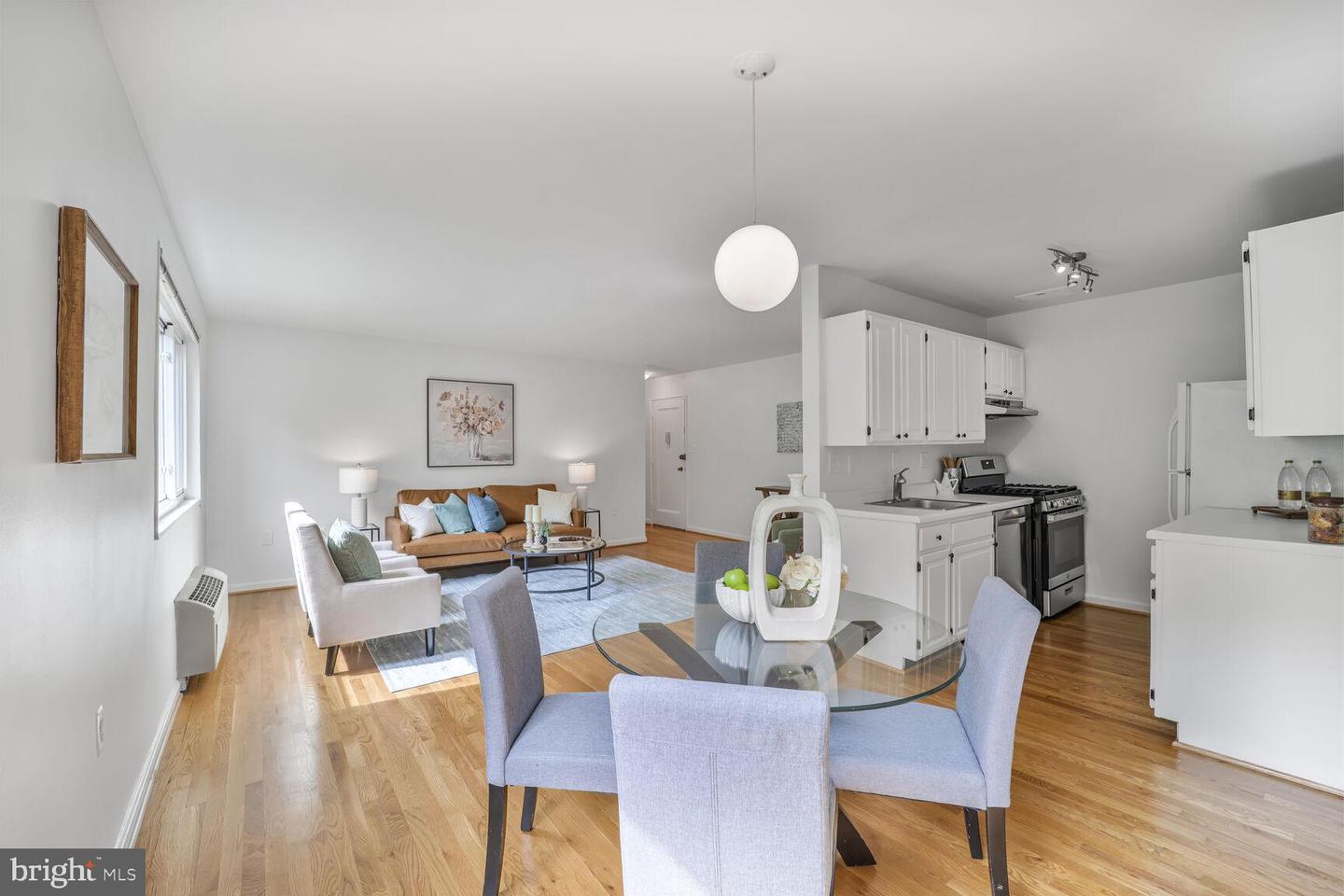4114 DAVIS PL NW #311, WASHINGTON, District Of Columbia 20007, 2 Bedrooms Bedrooms, ,1 BathroomBathrooms,Residential,For sale,4114 DAVIS PL NW #311,DCDC2204810 MLS # DCDC2204810