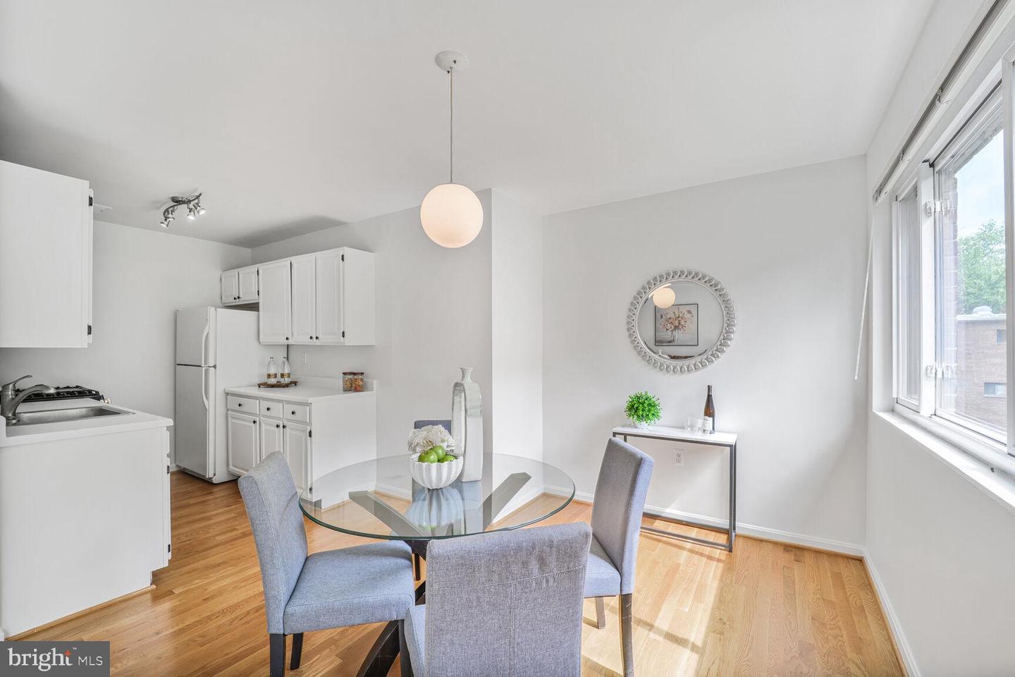 4114 DAVIS PL NW #311, WASHINGTON, District Of Columbia 20007, 2 Bedrooms Bedrooms, ,1 BathroomBathrooms,Residential,For sale,4114 DAVIS PL NW #311,DCDC2204810 MLS # DCDC2204810