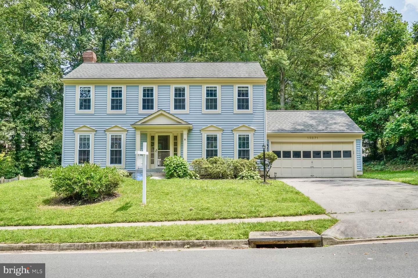 15871 MONTVIEW DR, DUMFRIES, Virginia 22025, 4 Bedrooms Bedrooms, ,3 BathroomsBathrooms,Residential,For sale,15871 MONTVIEW DR,VAPW2096690 MLS # VAPW2096690