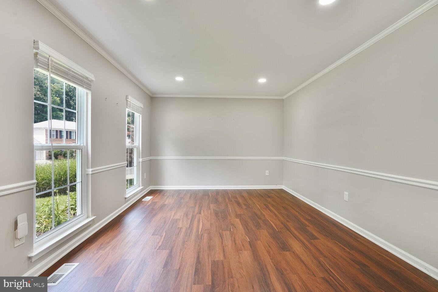 15871 MONTVIEW DR, DUMFRIES, Virginia 22025, 4 Bedrooms Bedrooms, ,3 BathroomsBathrooms,Residential,For sale,15871 MONTVIEW DR,VAPW2096690 MLS # VAPW2096690