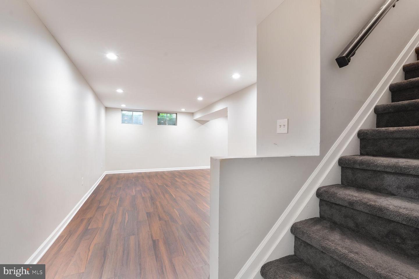 15871 MONTVIEW DR, DUMFRIES, Virginia 22025, 4 Bedrooms Bedrooms, ,3 BathroomsBathrooms,Residential,For sale,15871 MONTVIEW DR,VAPW2096690 MLS # VAPW2096690