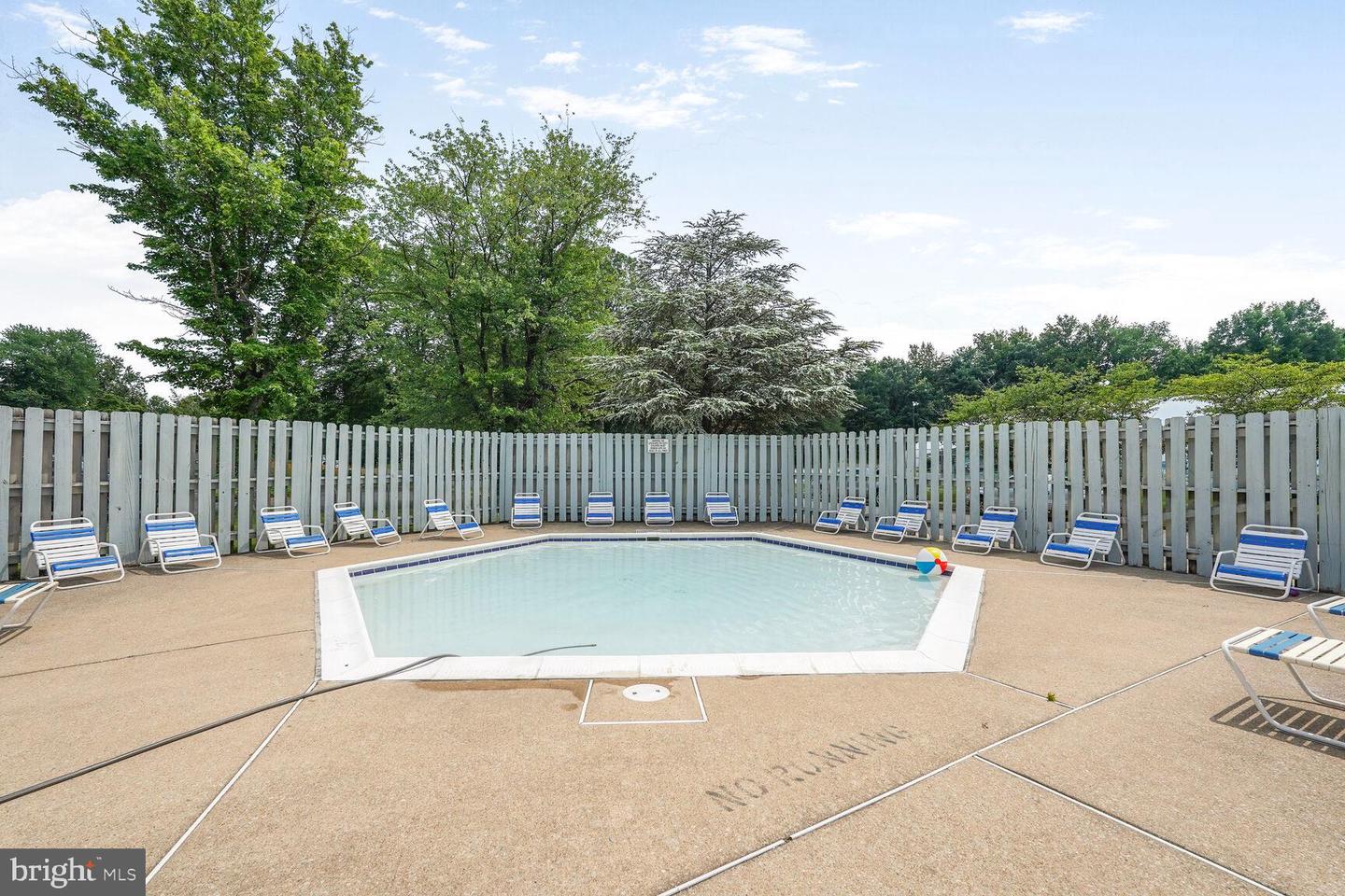 15871 MONTVIEW DR, DUMFRIES, Virginia 22025, 4 Bedrooms Bedrooms, ,3 BathroomsBathrooms,Residential,For sale,15871 MONTVIEW DR,VAPW2096690 MLS # VAPW2096690