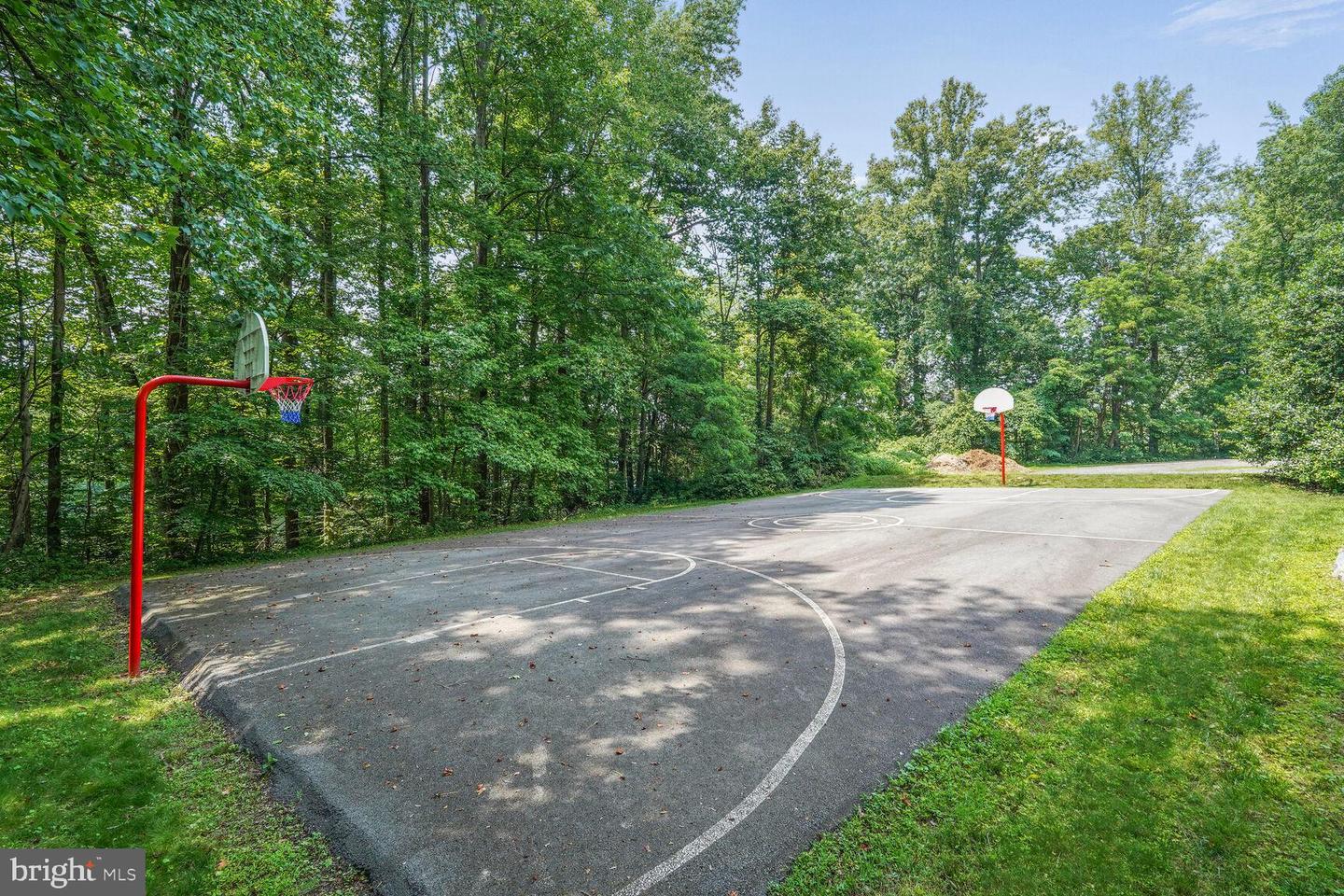 15871 MONTVIEW DR, DUMFRIES, Virginia 22025, 4 Bedrooms Bedrooms, ,3 BathroomsBathrooms,Residential,For sale,15871 MONTVIEW DR,VAPW2096690 MLS # VAPW2096690