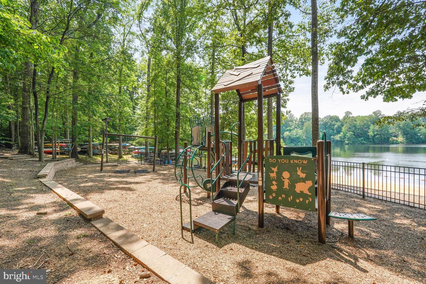 15871 MONTVIEW DR, DUMFRIES, Virginia 22025, 4 Bedrooms Bedrooms, ,3 BathroomsBathrooms,Residential,For sale,15871 MONTVIEW DR,VAPW2096690 MLS # VAPW2096690