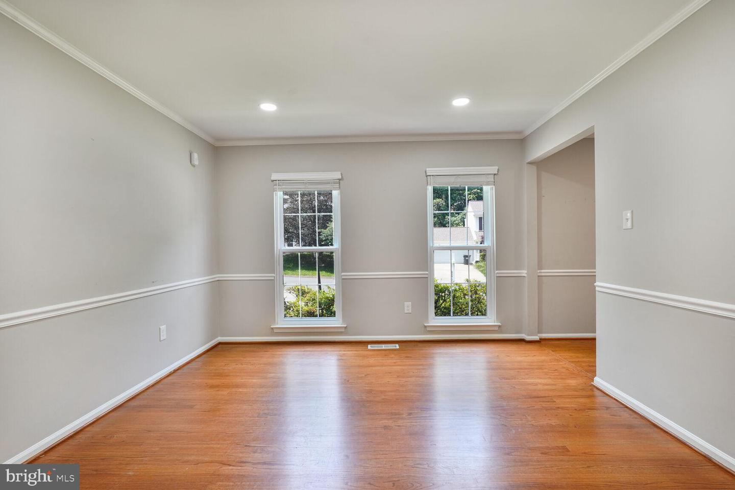 15871 MONTVIEW DR, DUMFRIES, Virginia 22025, 4 Bedrooms Bedrooms, ,3 BathroomsBathrooms,Residential,For sale,15871 MONTVIEW DR,VAPW2096690 MLS # VAPW2096690