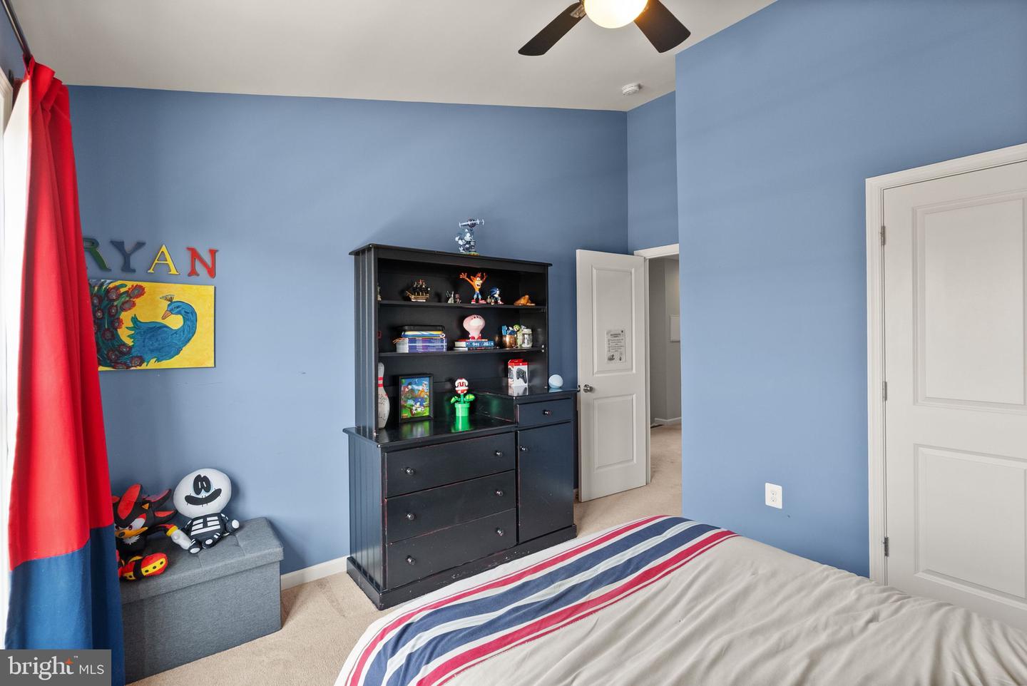 15964 LOWDERMILK PL, HAYMARKET, Virginia 20169, 4 Bedrooms Bedrooms, ,3 BathroomsBathrooms,Residential,For sale,15964 LOWDERMILK PL,VAPW2096730 MLS # VAPW2096730
