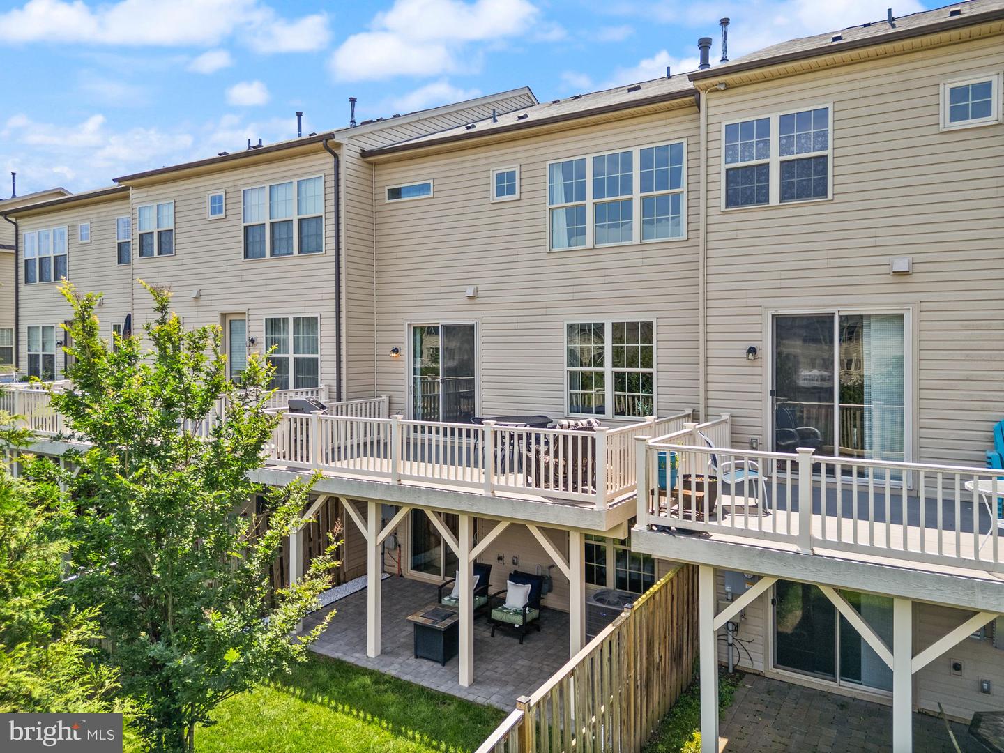 15964 LOWDERMILK PL, HAYMARKET, Virginia 20169, 4 Bedrooms Bedrooms, ,3 BathroomsBathrooms,Residential,For sale,15964 LOWDERMILK PL,VAPW2096730 MLS # VAPW2096730
