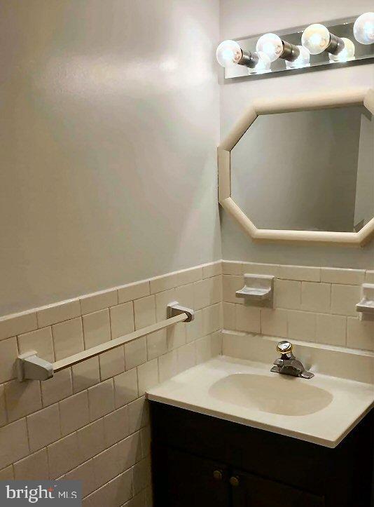 4520 KING ST #205, ALEXANDRIA, Virginia 22302, ,1 BathroomBathrooms,Residential,For sale,4520 KING ST #205,VAAX2046352 MLS # VAAX2046352