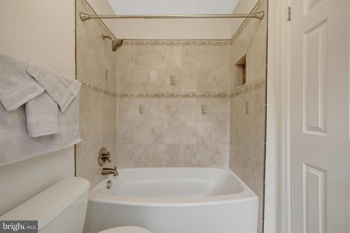 1606 NATHAN LN, HERNDON, Virginia 20170, 3 Bedrooms Bedrooms, ,2 BathroomsBathrooms,Residential,For sale,1606 NATHAN LN,VAFX2246658 MLS # VAFX2246658
