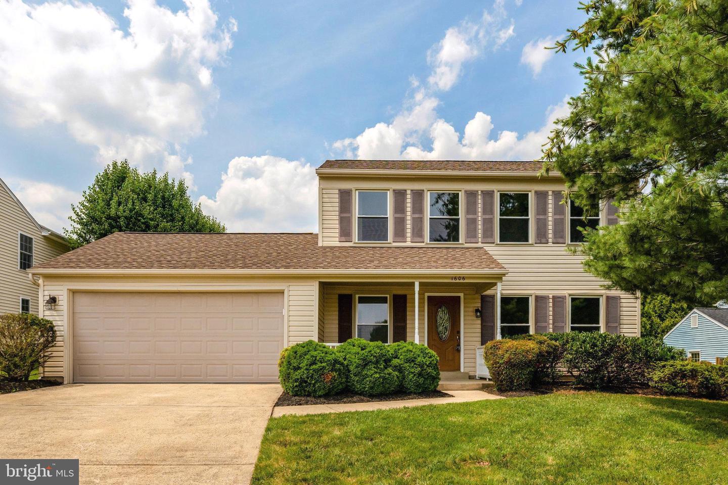 1606 NATHAN LN, HERNDON, Virginia 20170, 3 Bedrooms Bedrooms, ,2 BathroomsBathrooms,Residential,For sale,1606 NATHAN LN,VAFX2246658 MLS # VAFX2246658