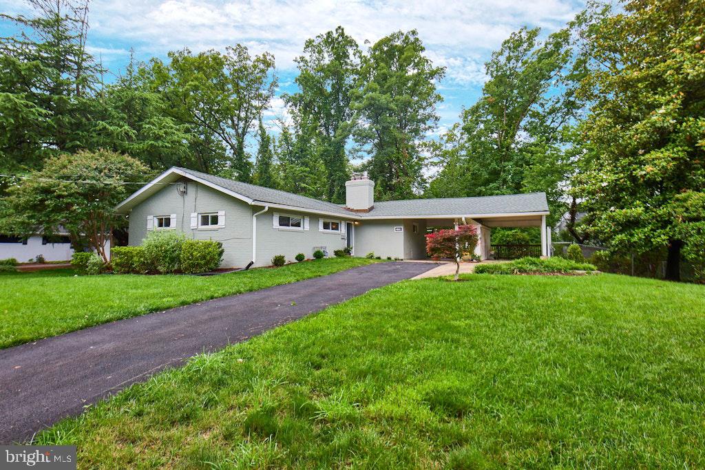 2301 N TRACY ST, ALEXANDRIA, Virginia 22311, 3 Bedrooms Bedrooms, ,2 BathroomsBathrooms,Residential,For sale,2301 N TRACY ST,VAAX2046364 MLS # VAAX2046364
