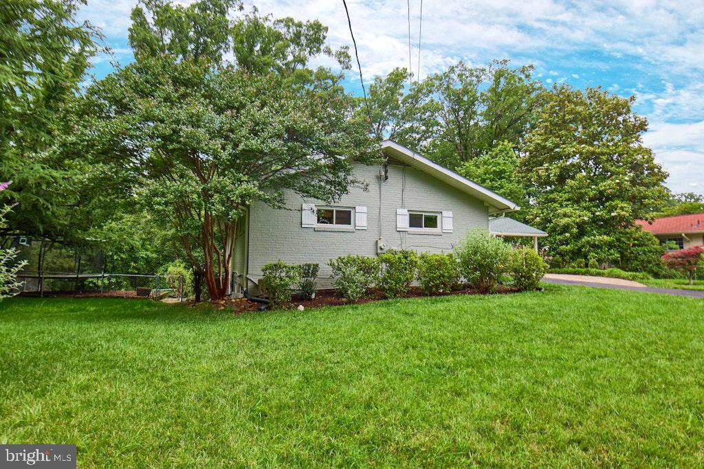 2301 N TRACY ST, ALEXANDRIA, Virginia 22311, 3 Bedrooms Bedrooms, ,2 BathroomsBathrooms,Residential,For sale,2301 N TRACY ST,VAAX2046364 MLS # VAAX2046364