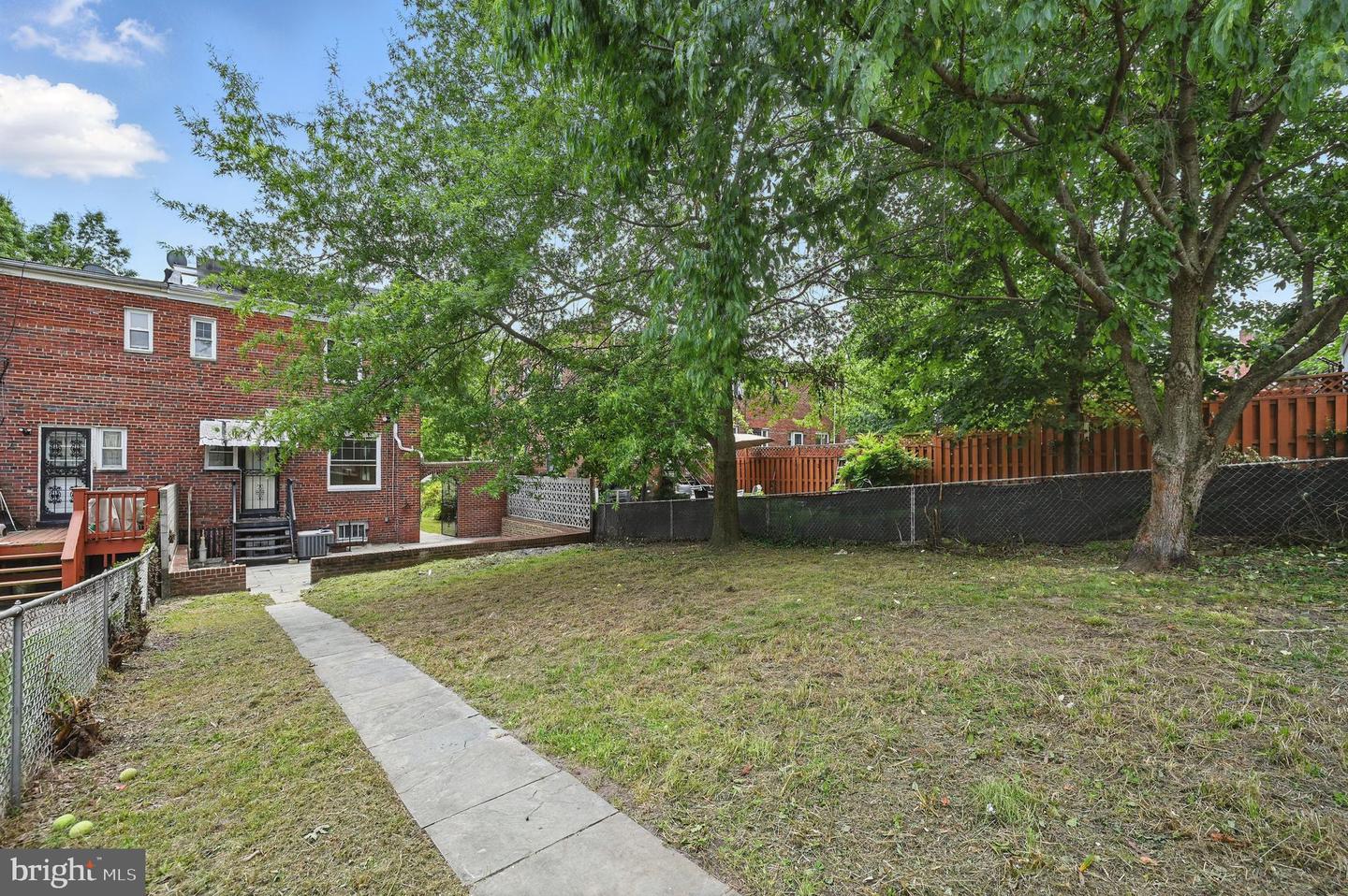 812 CRITTENDEN ST NE, WASHINGTON, District Of Columbia 20017, 3 Bedrooms Bedrooms, ,2 BathroomsBathrooms,Residential,For sale,812 CRITTENDEN ST NE,DCDC2205178 MLS # DCDC2205178