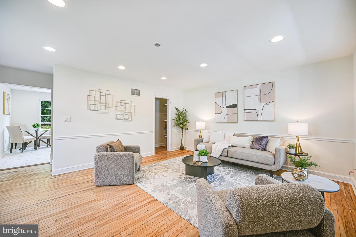 812 CRITTENDEN ST NE, WASHINGTON, District Of Columbia 20017, 3 Bedrooms Bedrooms, ,2 BathroomsBathrooms,Residential,For sale,812 CRITTENDEN ST NE,DCDC2205178 MLS # DCDC2205178