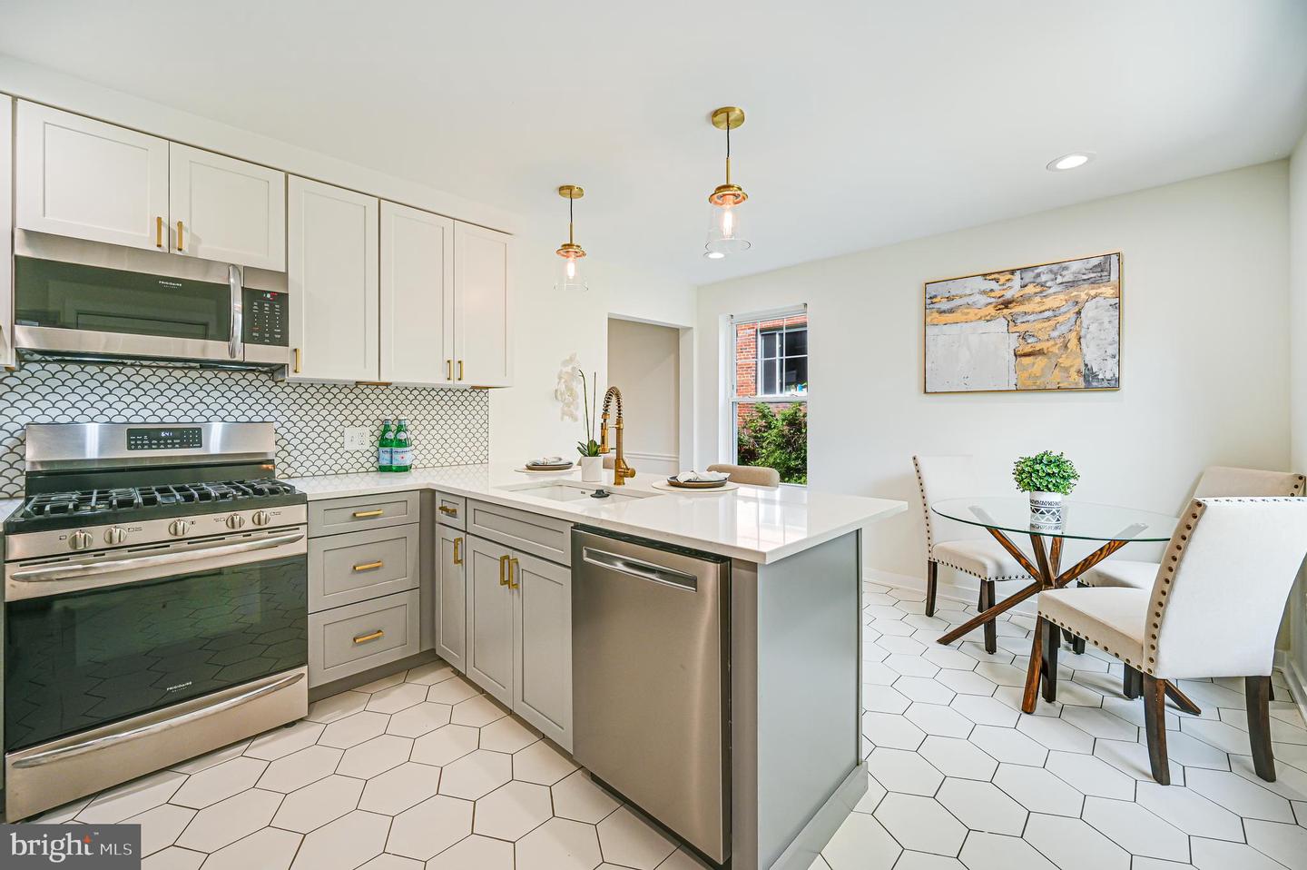 812 CRITTENDEN ST NE, WASHINGTON, District Of Columbia 20017, 3 Bedrooms Bedrooms, ,2 BathroomsBathrooms,Residential,For sale,812 CRITTENDEN ST NE,DCDC2205178 MLS # DCDC2205178