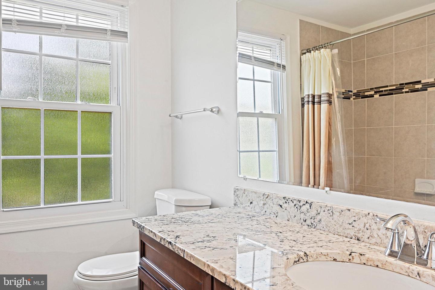 1105 TRAPPER CREST CT, HERNDON, Virginia 20170, 3 Bedrooms Bedrooms, ,3 BathroomsBathrooms,Residential,For sale,1105 TRAPPER CREST CT,VAFX2246892 MLS # VAFX2246892